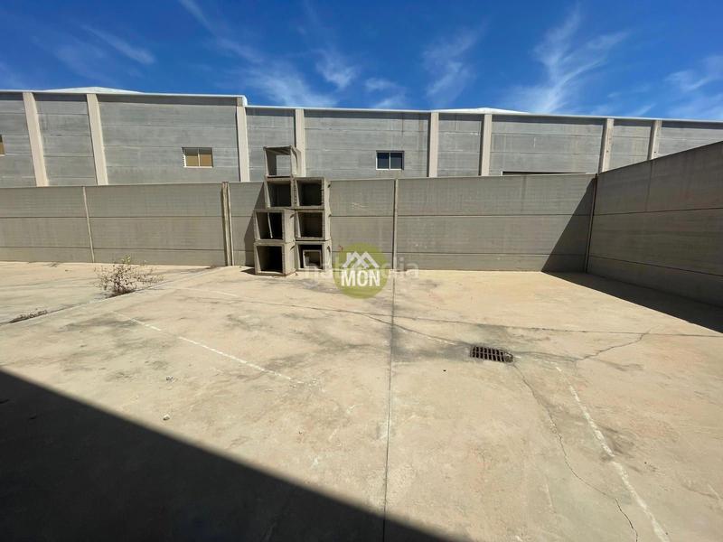Foto bf886df9-cb9c-4996-8487-469c2f5e526e. Nave industrial  en venta, últimas unidades en Almazora / Almassora