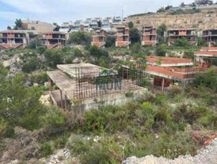 Chalet à Sierra Perenchiza-Cumbres de Calicanto-Sto Domingo. Lote de chalets, obra parada en cumbres
