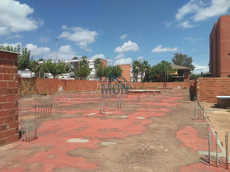 Foto db219c22-e54b-4bf4-81b7-5e7b2a0c8fb4. Edifici a Nules