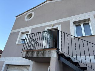 Xalet a Montroi / Montroy. Chalet independiente en montroi