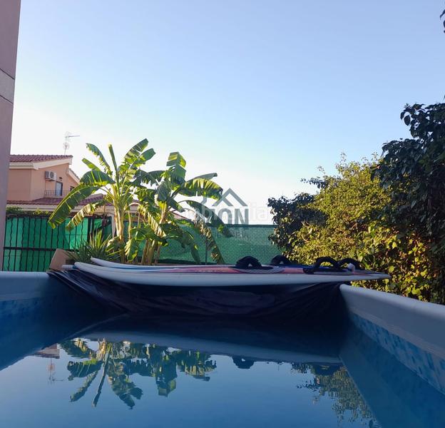 Foto fb5acdda-bb23-4e13-8e2f-16b81be2bb28. Xalet a Montroy