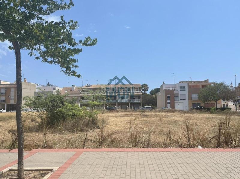 Foto 974d3125-d28d-46c8-b05c-46aab98f4a64. Terreny residencial a Canet d´en Berenguer