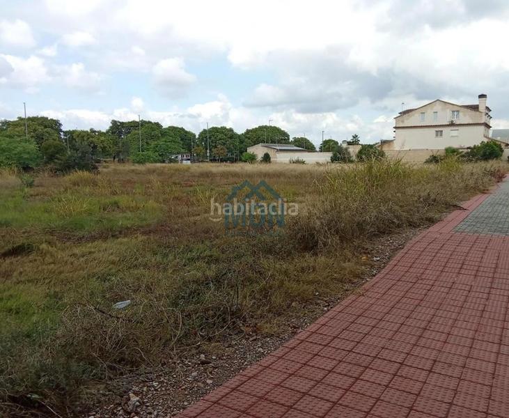 Foto a98b731f-e728-4f60-b85b-22750dd87719. Terreny residencial a Canet d´en Berenguer