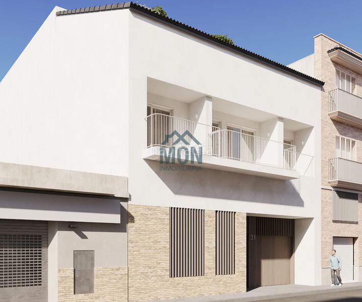 Foto 31dbf40d-8dc0-46a0-8b51-9f78af4b5458. Pis a Benetússer