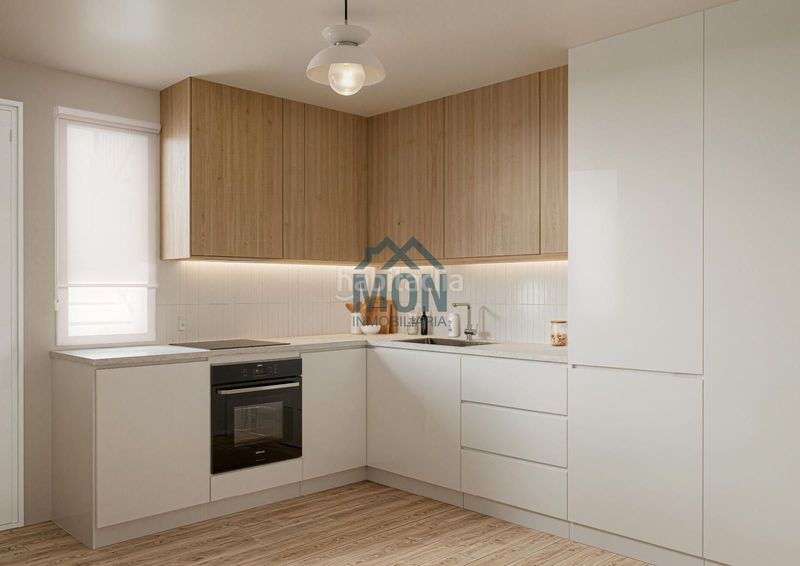 Foto 4bb8035a-d63d-48fd-9bb8-8197674cb4cd. Pis a Benetússer