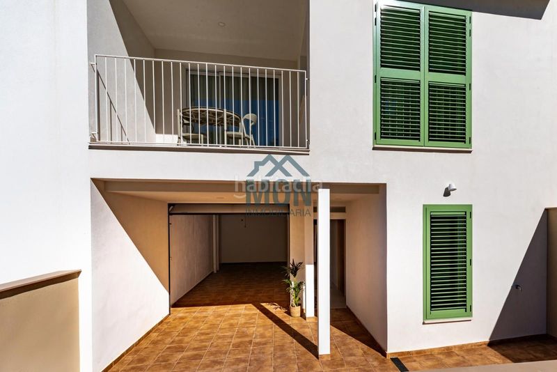 Foto b620facf-cfec-4f9f-b44b-9ecee0b51886. Casa adossada amb calefacció aparcament piscina a Dénia