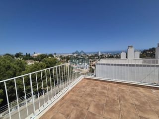 Maison jumelée  Rosa. Adosado nuevo con gran solárium y vistas al mar