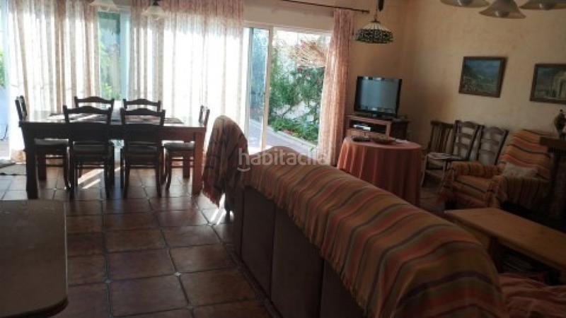 Foto f376f007-ed30-4524-b228-74d03970a1a2. Casa adossada amb calefacció piscina a Novelda