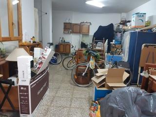 Local commercial à Novelda. Local comercial se puede convertir en vivienda