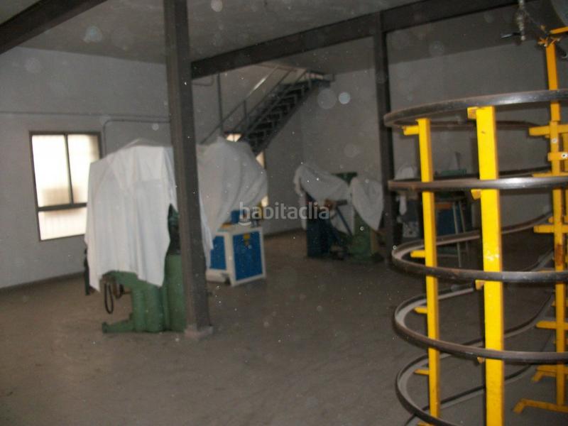 Foto 61482a30-4e34-4e3e-bf93-d03b548ad7d5. Capannone industriale in Plaza Castelar - Mercado Central Elda