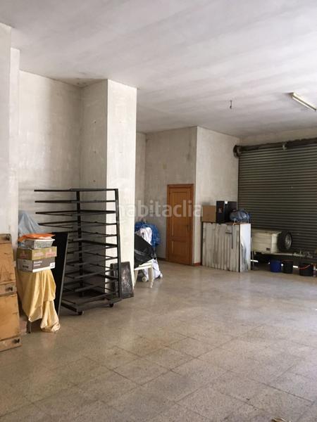 Foto 102839ff-f03a-4b2c-b6ca-c52d2f31a736. Aparcament cotxe a Novelda