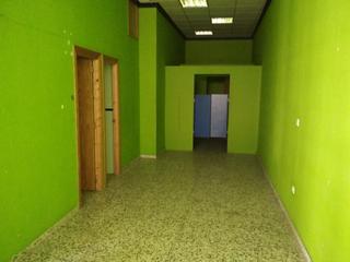 Lloguer Local Comercial a Novelda. Local comercial