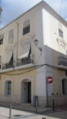 Gebäude in Monòver. Edificio centrico