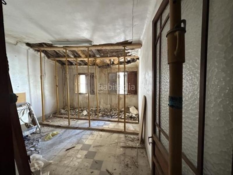 Foto 6e98e478-1d79-4b95-a0ea-aff97ddbbd94. Edifici a Monòver