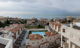 Casa a Norte. Bungalow a estrenar en santa pola