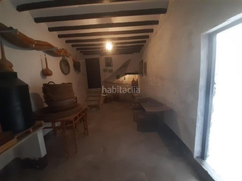 Foto 77541d17-1b61-43d5-88af-3414d692f4a7. Masía finca rustica del 1920 reformada en Sax