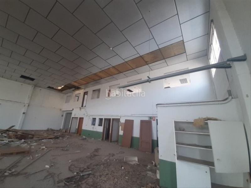 Foto aee6ba78-2b30-4065-b4c8-072b236dd572. Fabrikhalle in San Crispín-Huerta Nueva-Estación Elda