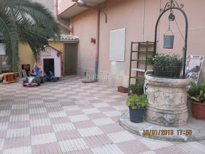 Foto f09ca212-327a-4900-a588-7d4563139f6a. Xalet amb calefacció piscina a Monòver