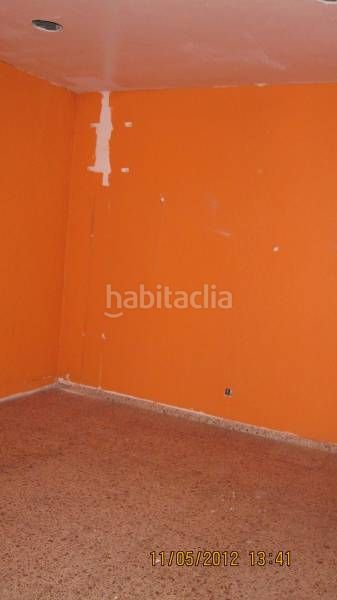 Foto 495b597f-3ce4-4bc9-9984-88aac2f8db46. Lloguer local comercial a Monòver