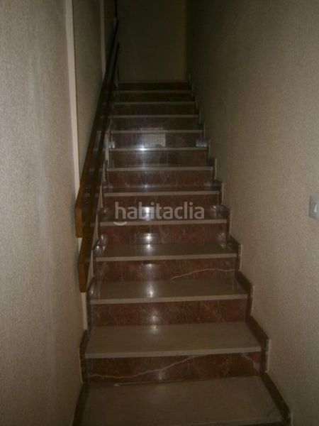 Foto 6d8deade-8e50-4eb0-98dd-39a91d20888f. Nau industrial a Monòver