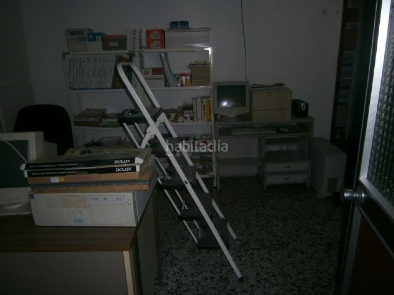 Foto abf9e323-b60c-454e-8953-206326a8954b. Nau industrial a Monòver