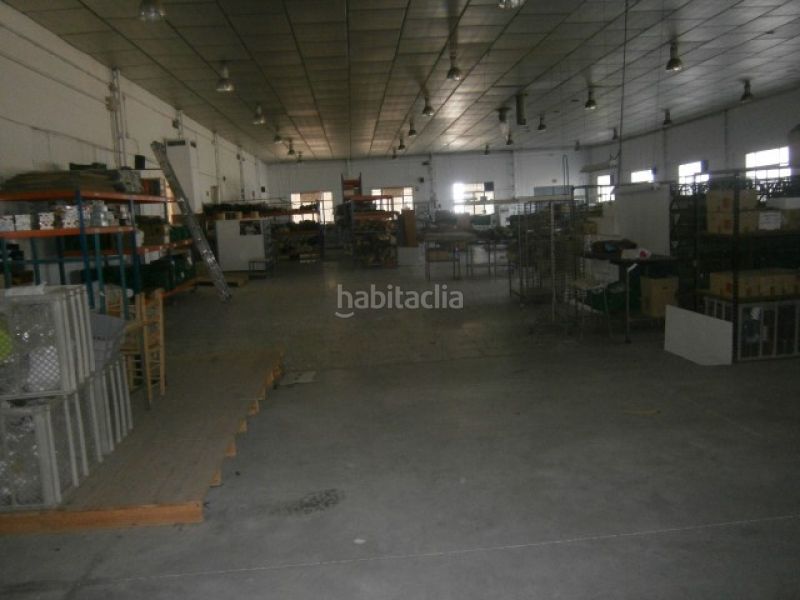 Foto d949f21a-0987-45db-9d7a-c43027cd3a5e. Nau industrial a Monòver