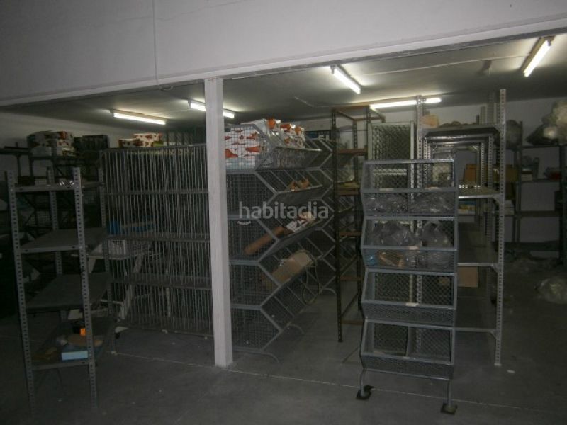 Foto e7d8fb6e-381c-4325-a4e8-96a0d5e3ec95. Nau industrial a Monòver