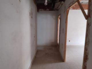 Pis a Novelda. Piso semi reformado