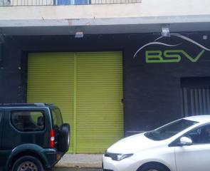 Lloguer Local Comercial a Fraternidad. Local en alquiler elda