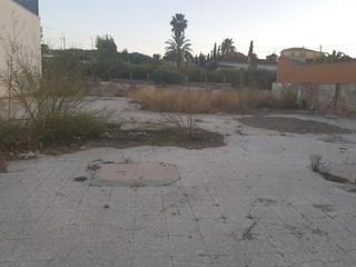 Terreny residencial a Monòver. Parcela de terreno industrial