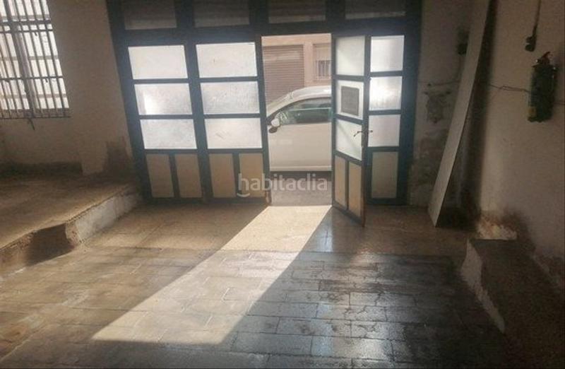 Foto c7785fb3-d2e4-4feb-beef-297081f26e36. Local comercial  en Plaza de Toros-Avenida Chapí-Trinquete Elda