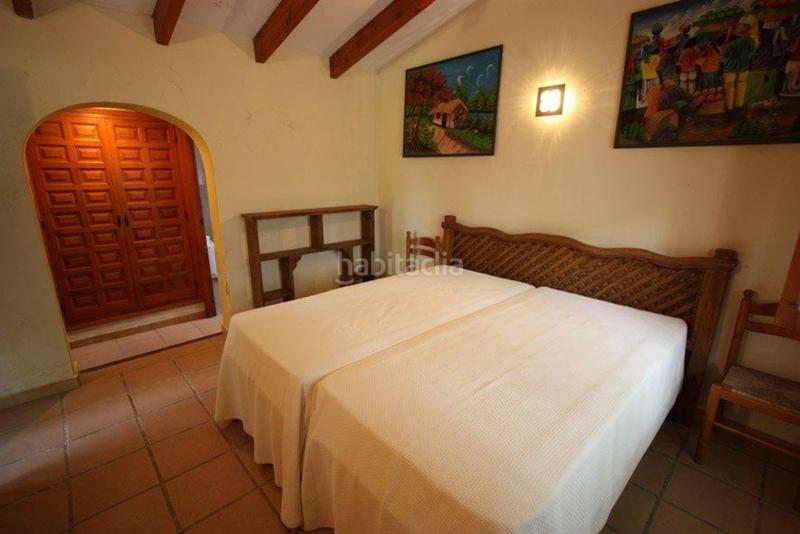 Foto 879e6ce3-4280-47ad-9a9c-e0b86e004395. Chalet avec chauffage parking piscine dans Mascarat Altea