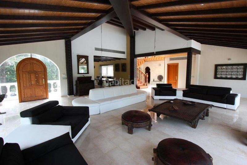 Foto ff7435f0-75b6-44d3-857c-127368e46421. Chalet avec chauffage parking piscine dans Mascarat Altea