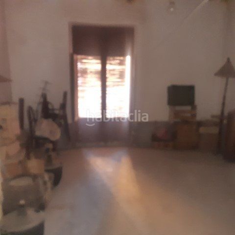 Foto 634e8ae6-bac1-4607-8f83-296f2f4820f1. Casa adossada amb aparcament a Novelda