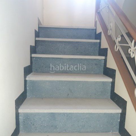 Foto 6ea45db9-204b-45eb-88c8-818f99d8168f. Casa adossada amb aparcament a Novelda