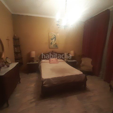 Foto 9ddbe872-5e9b-4630-8410-27d005148b13. Casa adossada amb aparcament a Novelda