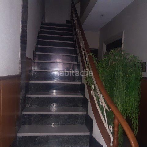 Foto afc1d989-e8fe-47b9-a2ea-3c7f763bc976. Casa adossada amb aparcament a Novelda
