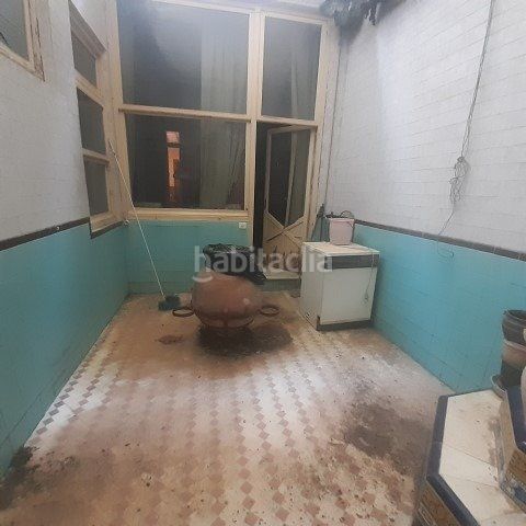 Foto c120e7a2-6230-4235-bff8-c0f198d88d04. Casa adossada amb aparcament a Novelda