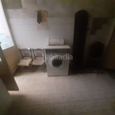 Foto d61df2f3-4358-4572-b1c0-2b4e814211f7. Casa adossada amb aparcament a Novelda