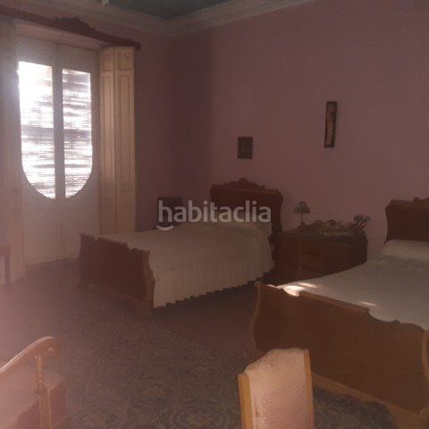 Foto d886cff3-7830-4ce3-9155-90c7d9bd71dd. Casa adossada amb aparcament a Novelda