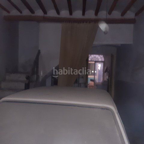 Foto ddcbd9a2-a76e-421e-8aee-7fb433df6d71. Casa adossada amb aparcament a Novelda