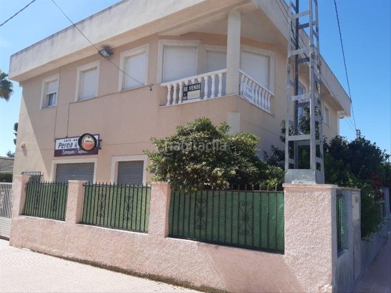 Foto 670ddf11-770c-409c-b1e8-8e8716a6e09d. Maison avec parking dans Monòver