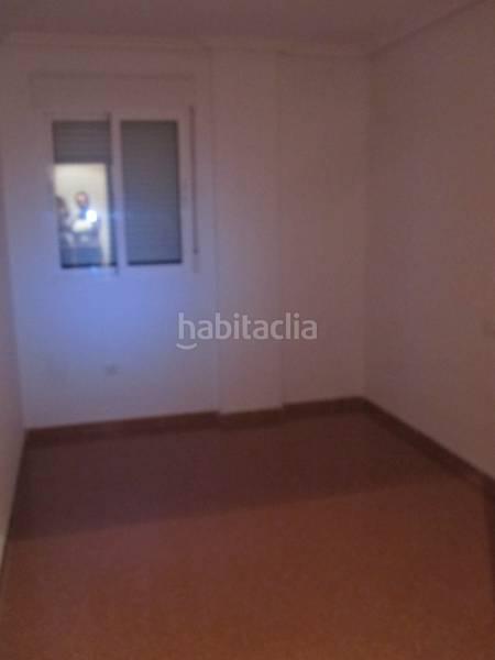 Foto 420fb7f3-3afe-46d8-8c66-8df35080456f. Piso  centrico reformado en Monòver