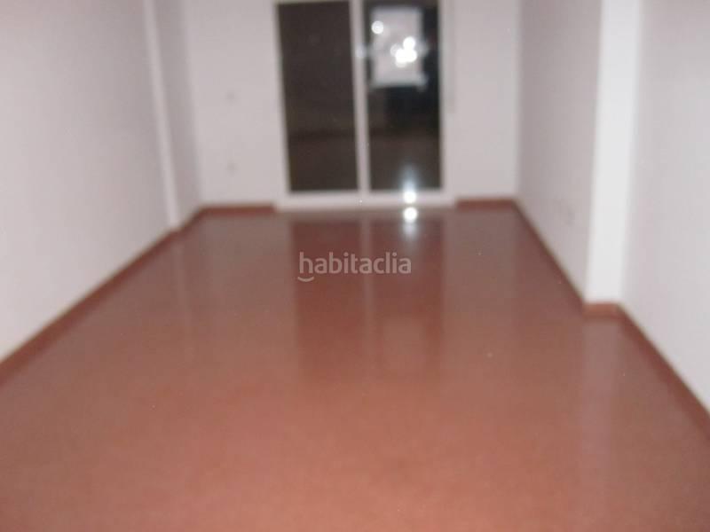 Foto 7def8be6-a9d4-440f-b7bd-dd0eb9f601d9. Piso  centrico reformado en Monòver