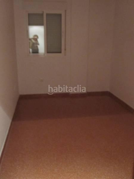 Foto c5c7b584-9cb0-4f31-8960-de2c2f52bf58. Piso  centrico reformado en Monòver