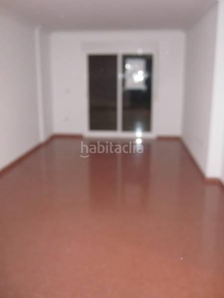 Foto ec9b710e-1a1a-4663-b92d-39aaa0bf6955. Piso  centrico reformado en Monòver