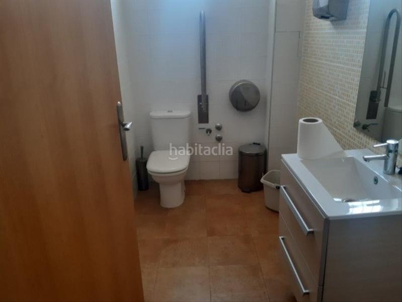 Foto 51d8cd07-5002-4a24-aab7-5ee4943d5549. Bâtiment à usage industriel dans Monòver