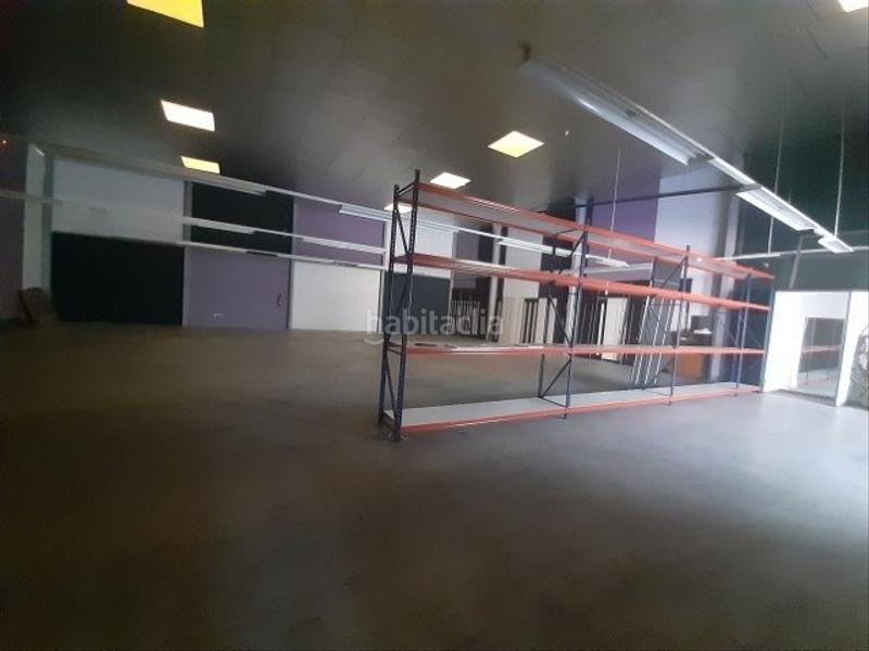 Foto b656a424-2ed4-49f7-a5de-4b88635c0c9c. Bâtiment à usage industriel dans Monòver