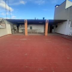 Maison à Monòver. Amplia piso