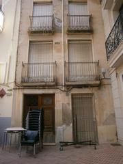 Masia a Monòver. Caserón en el centro de monovar